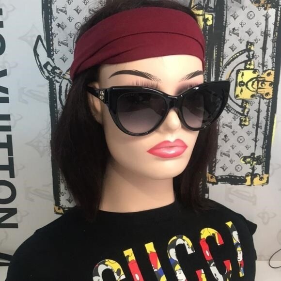 New Authentic Gucci GG0877S 001 Black Soft Cat-Eye Sunglasses Grey Gradient Lens - Picture 1 of 11